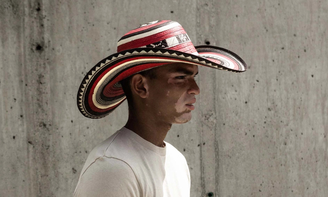 SOMBRERO ROJO SILVESTRE