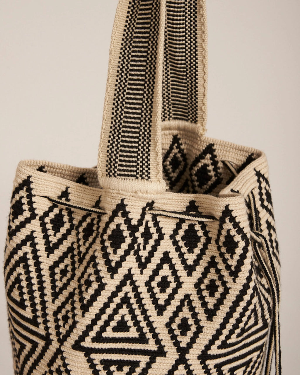 MOCHILA WAYUU ZENÚ